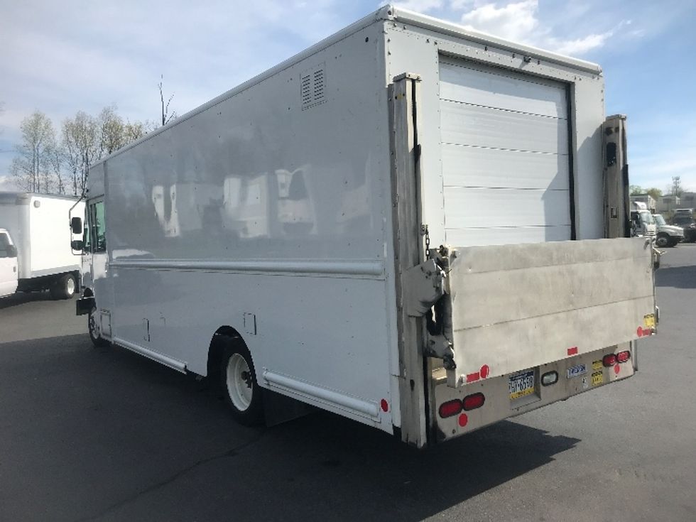 Walk-in Van (Step Van)-Light and Medium Duty Trucks-Freightliner-2017-MT45-Harrisburg-PA-264,563\n\t\tmiles-$ 37,000 - Image 6