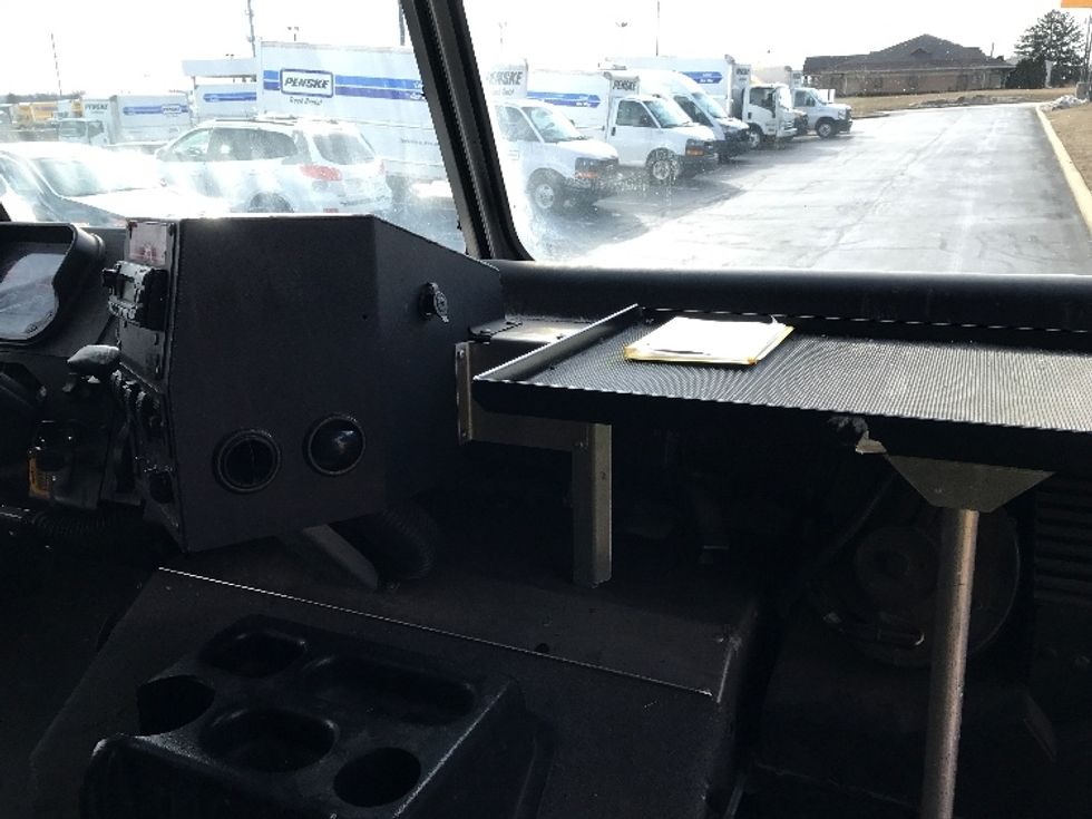 Walk-in Van (Step Van)-Light and Medium Duty Trucks-Freightliner-2018-MT45-Allentown-PA-199,520\n\t\tmiles-$ 52,250 - Image 16