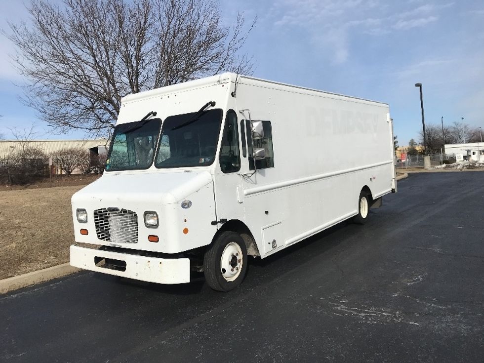 Walk-in Van (Step Van)-Light and Medium Duty Trucks-Freightliner-2018-MT45-Allentown-PA-199,520\n\t\tmiles-$ 52,250 - Image 3