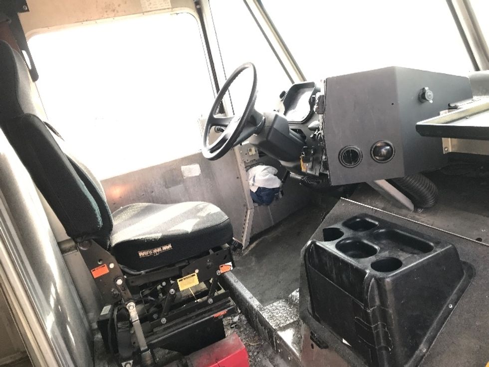Walk-in Van (Step Van)-Light and Medium Duty Trucks-Freightliner-2018-MT45-Allentown-PA-199,522\n\t\tmiles-$ 31,250 - Image 17