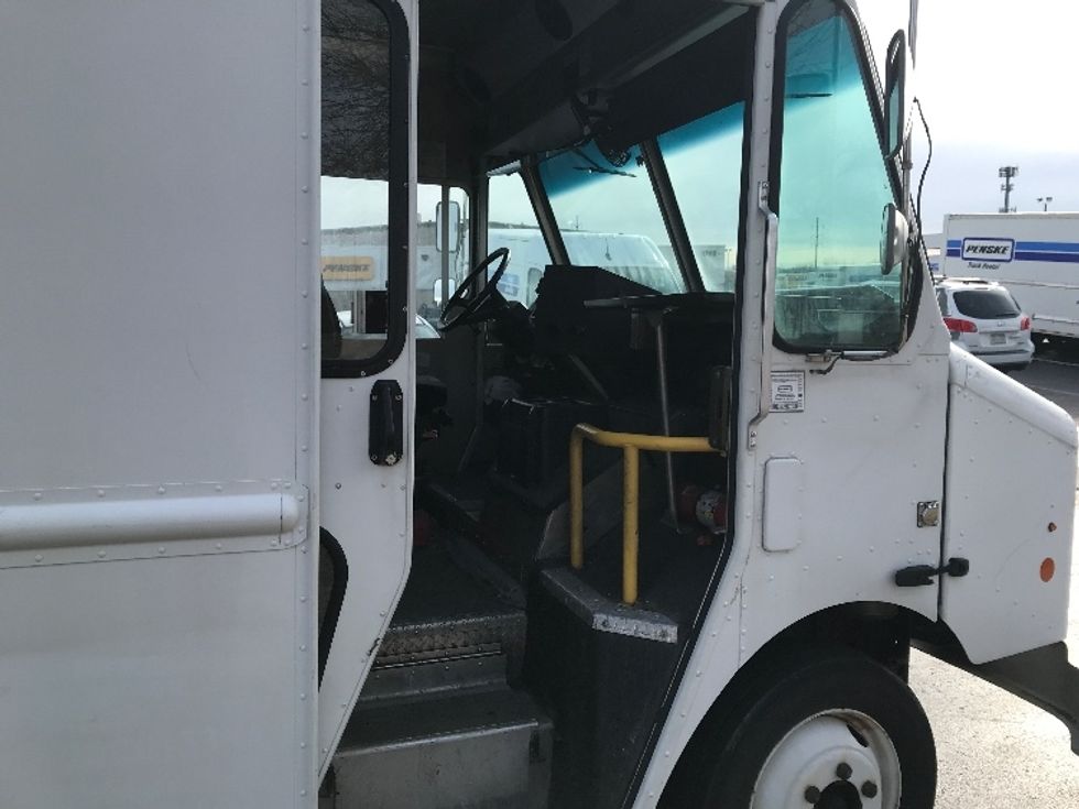 Walk-in Van (Step Van)-Light and Medium Duty Trucks-Freightliner-2018-MT45-Allentown-PA-199,522\n\t\tmiles-$ 31,250 - Image 18