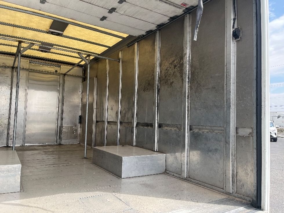 Walk-in Van (Step Van)-Light and Medium Duty Trucks-Freightliner-2018-MT45-El Paso-TX-171,198\n\t\tmiles-$ 41,000 - Image 12