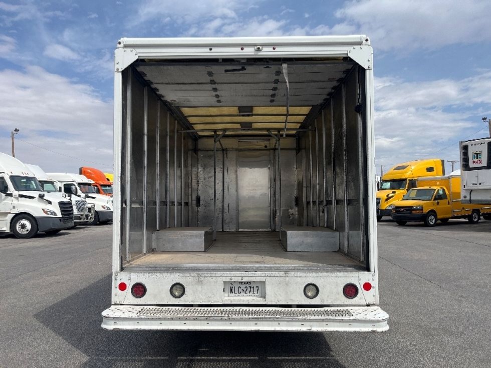 Walk-in Van (Step Van)-Light and Medium Duty Trucks-Freightliner-2018-MT45-El Paso-TX-171,198\n\t\tmiles-$ 41,000 - Image 9