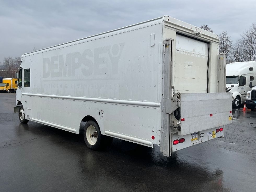 Walk-in Van (Step Van)-Light and Medium Duty Trucks-Freightliner-2018-MT45-Jessup-PA-197,518\n\t\tmiles-$ 52,500 - Image 5