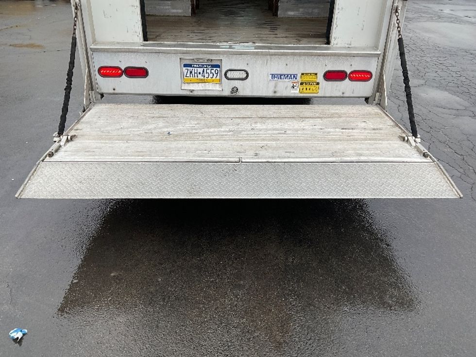 Walk-in Van (Step Van)-Light and Medium Duty Trucks-Freightliner-2018-MT45-Jessup-PA-197,518\n\t\tmiles-$ 52,500 - Image 8