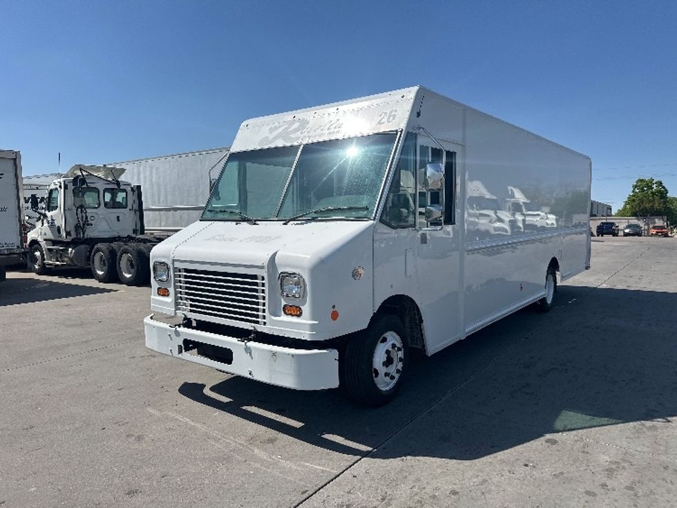 Walk-in Van (Step Van)-Light and Medium Duty Trucks-Freightliner-2018-MT45-Omaha-NE-103,540\n\t\tmiles-$ 49,000 - Image 3