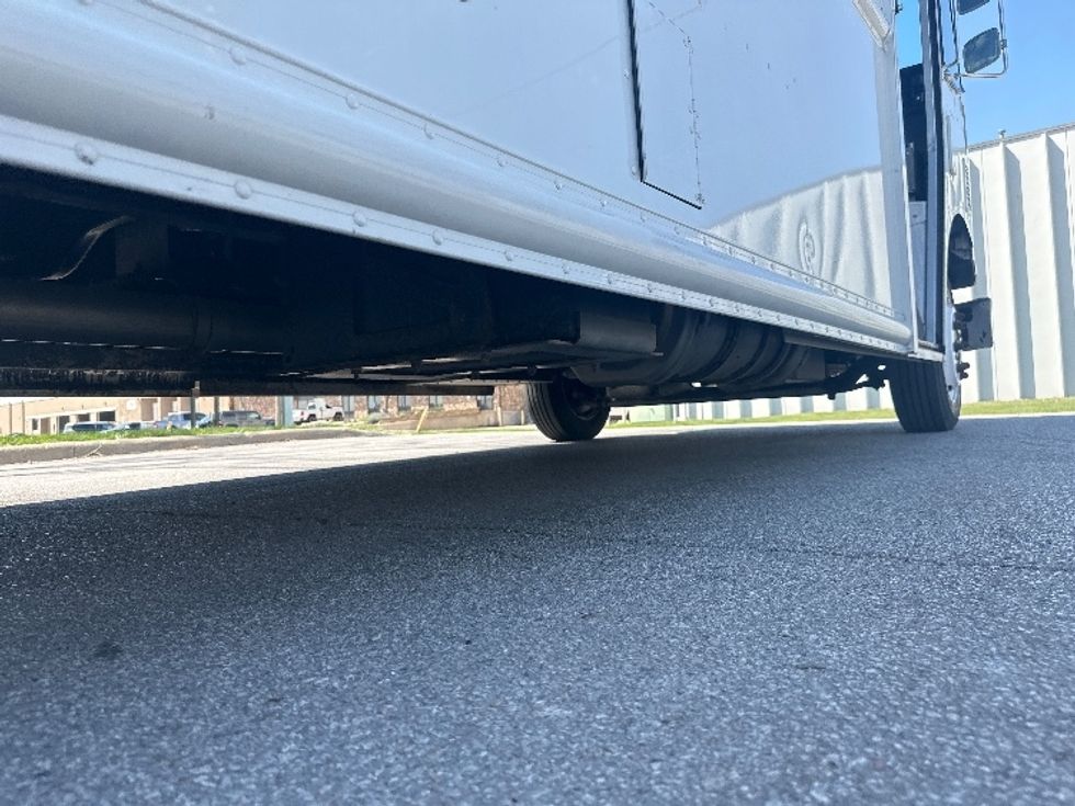 Walk-in Van (Step Van)-Light and Medium Duty Trucks-Freightliner-2018-MT45-Omaha-NE-152,596\n\t\tmiles-$ 45,500 - Image 13