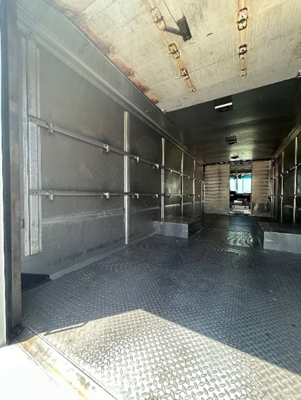 Walk-in Van (Step Van)-Light and Medium Duty Trucks-Freightliner-2018-MT45-Omaha-NE-159,666\n\t\tmiles-$ 45,750 - Image 10