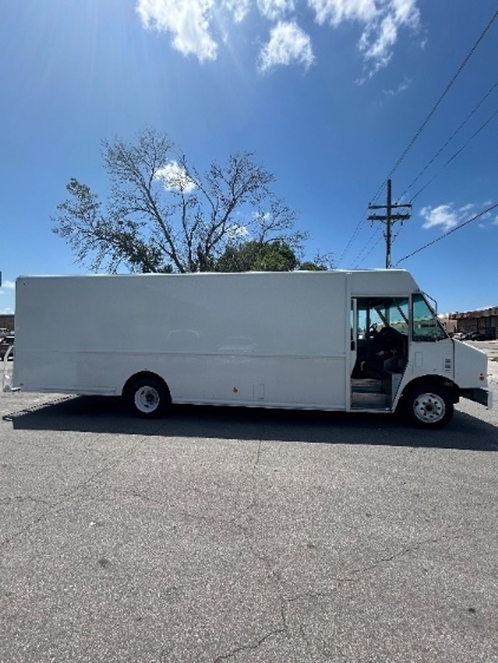 Walk-in Van (Step Van)-Light and Medium Duty Trucks-Freightliner-2018-MT45-Omaha-NE-159,666\n\t\tmiles-$ 45,750 - Image 14