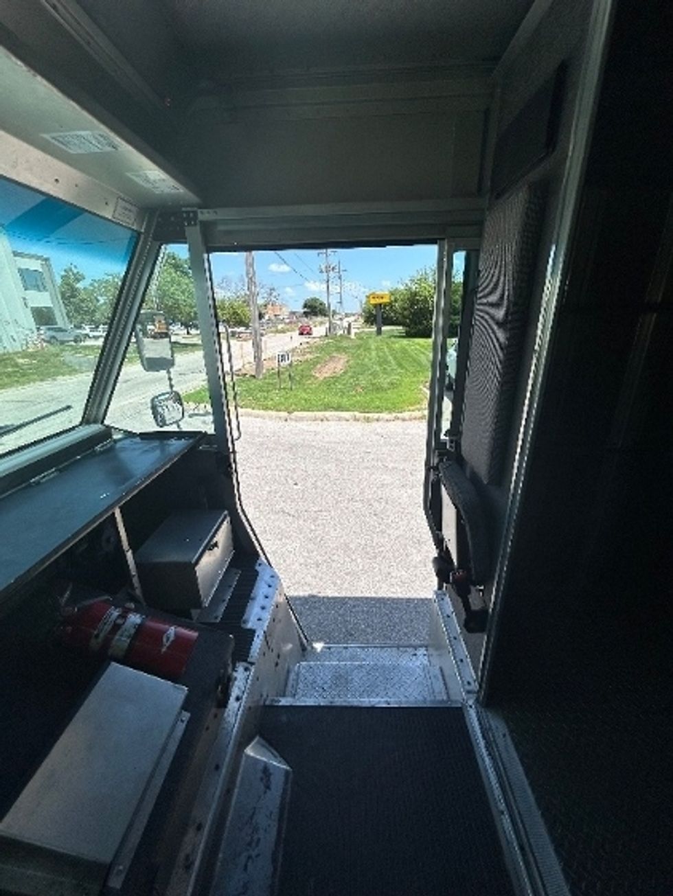 Walk-in Van (Step Van)-Light and Medium Duty Trucks-Freightliner-2018-MT45-Omaha-NE-159,666\n\t\tmiles-$ 45,750 - Image 19