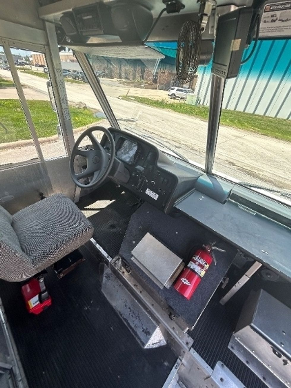 Walk-in Van (Step Van)-Light and Medium Duty Trucks-Freightliner-2018-MT45-Omaha-NE-159,666\n\t\tmiles-$ 45,750 - Image 20