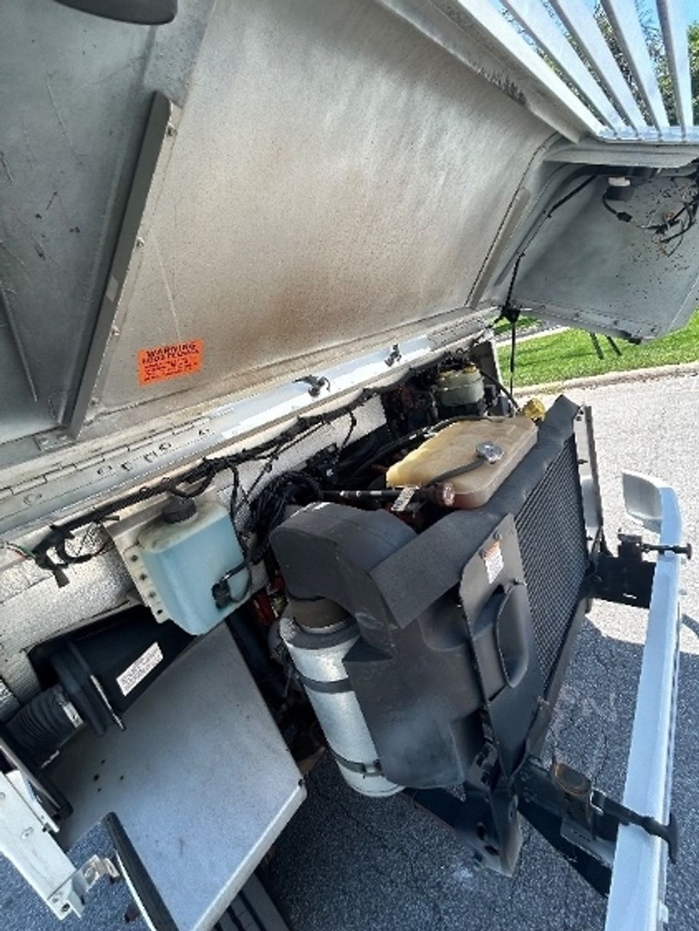 Walk-in Van (Step Van)-Light and Medium Duty Trucks-Freightliner-2018-MT45-Omaha-NE-159,666\n\t\tmiles-$ 45,750 - Image 22