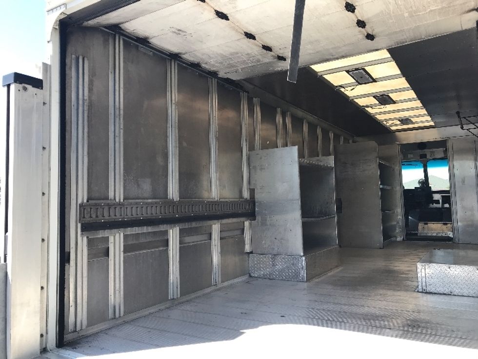 Walk-in Van (Step Van)-Light and Medium Duty Trucks-Freightliner-2020-MT55-Allentown-PA-100,609\n\t\tmiles-$ 59,750 - Image 11