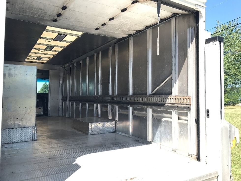 Walk-in Van (Step Van)-Light and Medium Duty Trucks-Freightliner-2020-MT55-Allentown-PA-100,609\n\t\tmiles-$ 59,750 - Image 12