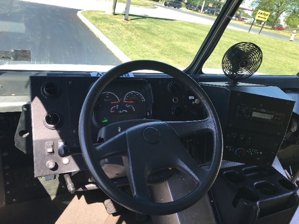 Walk-in Van (Step Van)-Light and Medium Duty Trucks-Freightliner-2020-MT55-Allentown-PA-100,609\n\t\tmiles-$ 59,750 - Image 17
