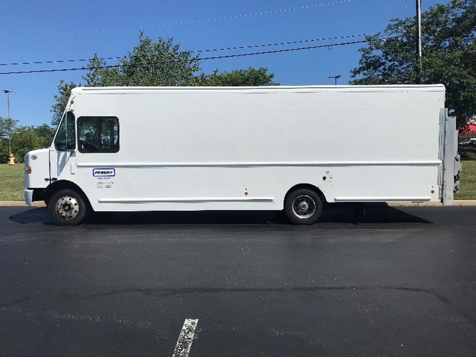 Walk-in Van (Step Van)-Light and Medium Duty Trucks-Freightliner-2020-MT55-Allentown-PA-100,609\n\t\tmiles-$ 59,750 - Image 4