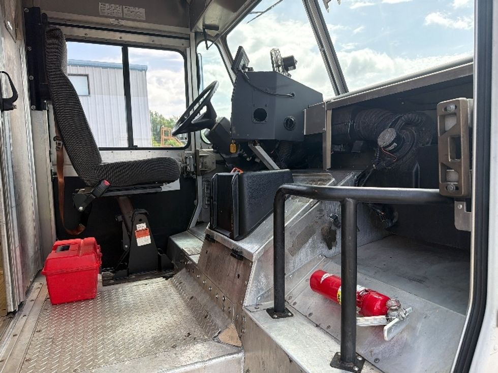 Walk-in Van (Step Van)-Light and Medium Duty Trucks-Freightliner-2021-MT45G-Earth City-MO-56,603\n\t\tmiles-$ 69,500 - Image 19