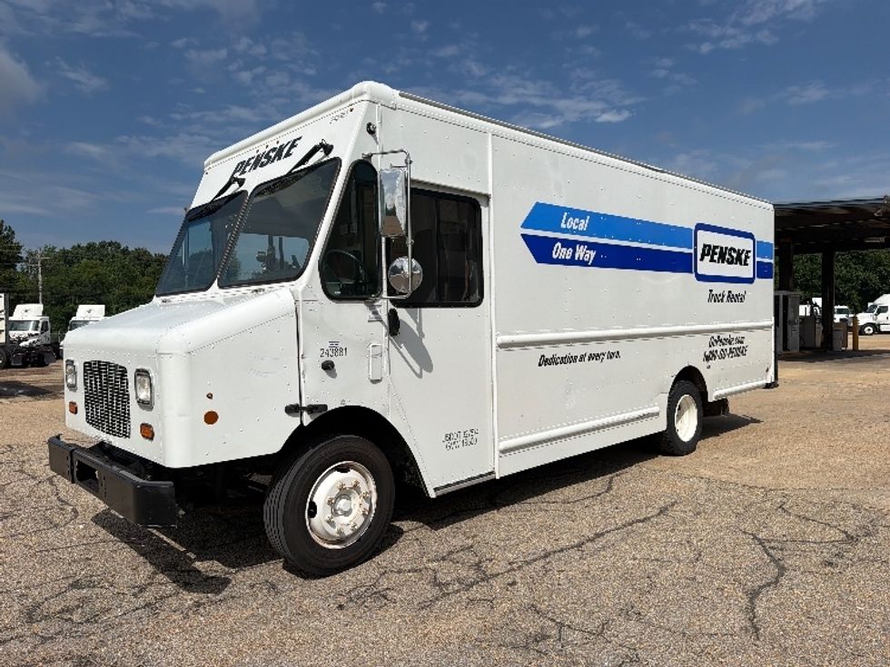 Walk-in Van (Step Van)-Light and Medium Duty Trucks-Freightliner-2021-MT45G-Earth City-MO-56,603\n\t\tmiles-$ 69,500 - Image 3