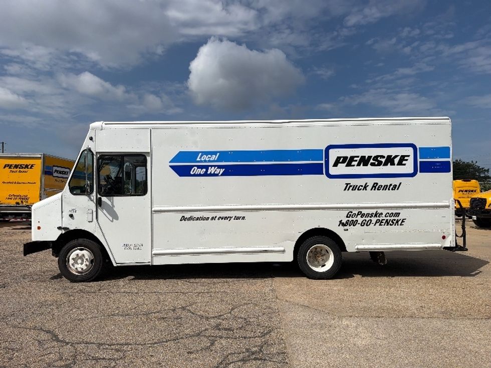 Walk-in Van (Step Van)-Light and Medium Duty Trucks-Freightliner-2021-MT45G-Earth City-MO-56,603\n\t\tmiles-$ 69,500 - Image 4