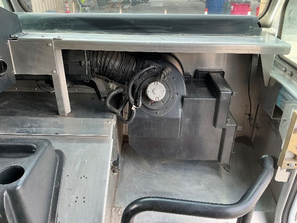 Walk-in Van (Step Van)-Light and Medium Duty Trucks-Freightliner-2021-MT45G-Garden City-GA-49,172\n\t\tmiles-$ 58,000 - Image 21
