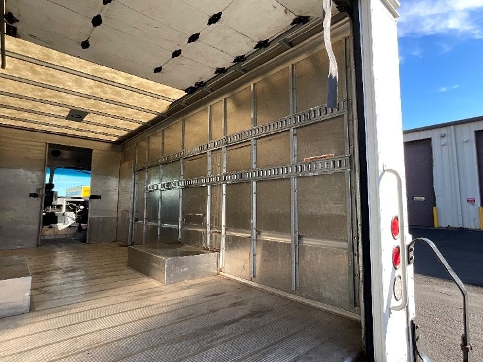 Walk-in Van (Step Van)-Light and Medium Duty Trucks-Freightliner-2021-MT45G-Sterling-VA-40,250\n\t\tmiles-$ 58,000 - Image 11