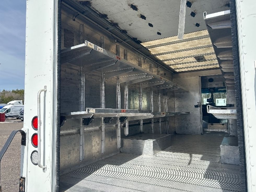 Walk-in Van (Step Van)-Light and Medium Duty Trucks-Freightliner-2022-MT45G-Brooklyn Park-MN-75,709\n\t\tmiles-$ 63,750 - Image 10