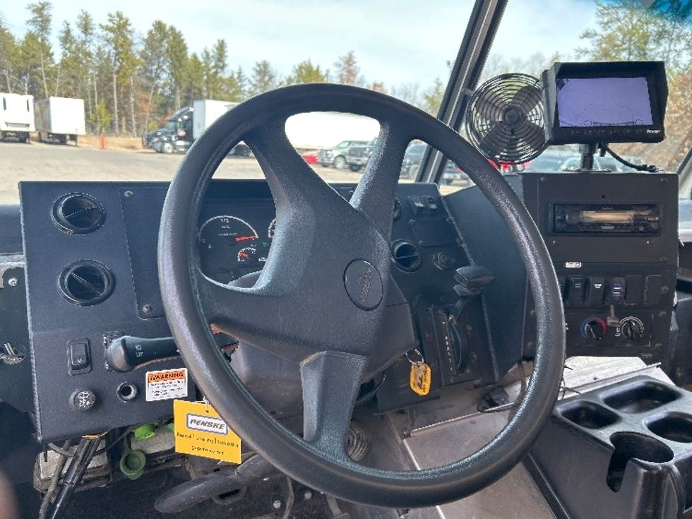 Walk-in Van (Step Van)-Light and Medium Duty Trucks-Freightliner-2022-MT45G-Brooklyn Park-MN-75,709\n\t\tmiles-$ 63,750 - Image 16