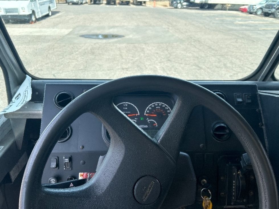 Walk-in Van (Step Van)-Light and Medium Duty Trucks-Freightliner-2022-MT45G-Brooklyn Park-MN-75,709\n\t\tmiles-$ 63,750 - Image 17