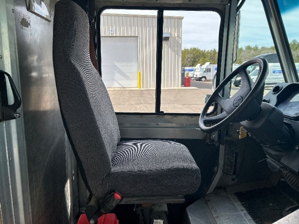 Walk-in Van (Step Van)-Light and Medium Duty Trucks-Freightliner-2022-MT45G-Brooklyn Park-MN-75,709\n\t\tmiles-$ 63,750 - Image 21