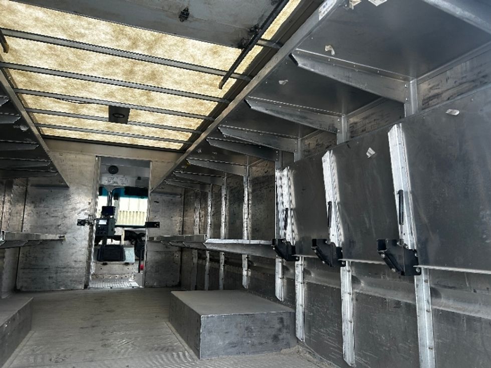 Walk-in Van (Step Van)-Light and Medium Duty Trucks-Freightliner-2022-MT45G-Indianapolis-IN-50,127\n\t\tmiles-$ 64,000 - Image 10