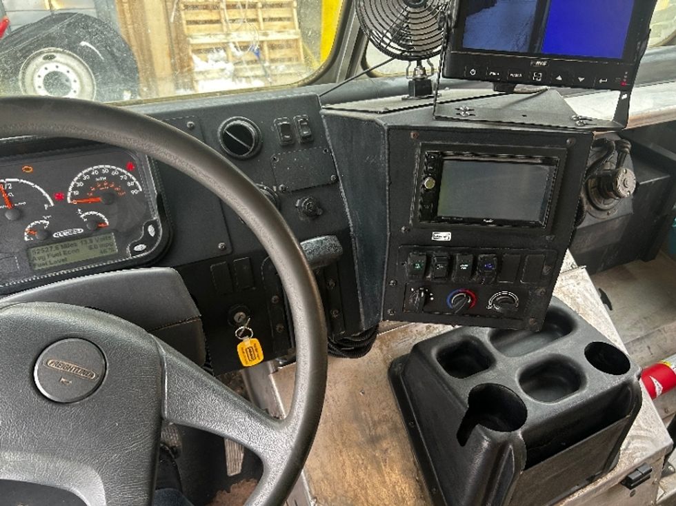 Walk-in Van (Step Van)-Light and Medium Duty Trucks-Freightliner-2022-MT45G-Indianapolis-IN-50,127\n\t\tmiles-$ 64,000 - Image 15