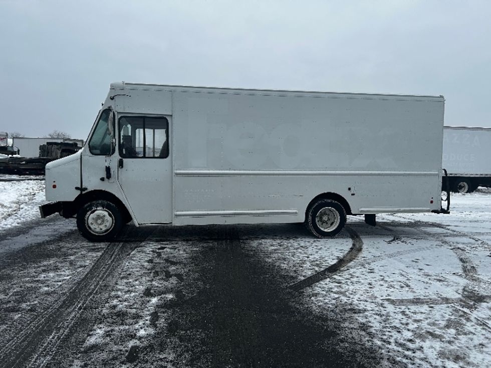 Walk-in Van (Step Van)-Light and Medium Duty Trucks-Freightliner-2022-MT45G-Indianapolis-IN-66,000\n\t\tmiles-$ 63,000 - Image 11