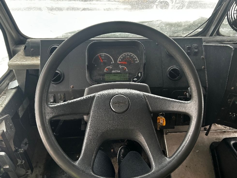 Walk-in Van (Step Van)-Light and Medium Duty Trucks-Freightliner-2022-MT45G-Indianapolis-IN-66,000\n\t\tmiles-$ 63,000 - Image 13