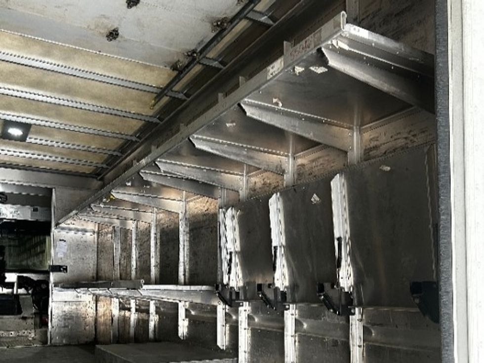 Walk-in Van (Step Van)-Light and Medium Duty Trucks-Freightliner-2022-MT45G-Indianapolis-IN-66,000\n\t\tmiles-$ 63,000 - Image 9