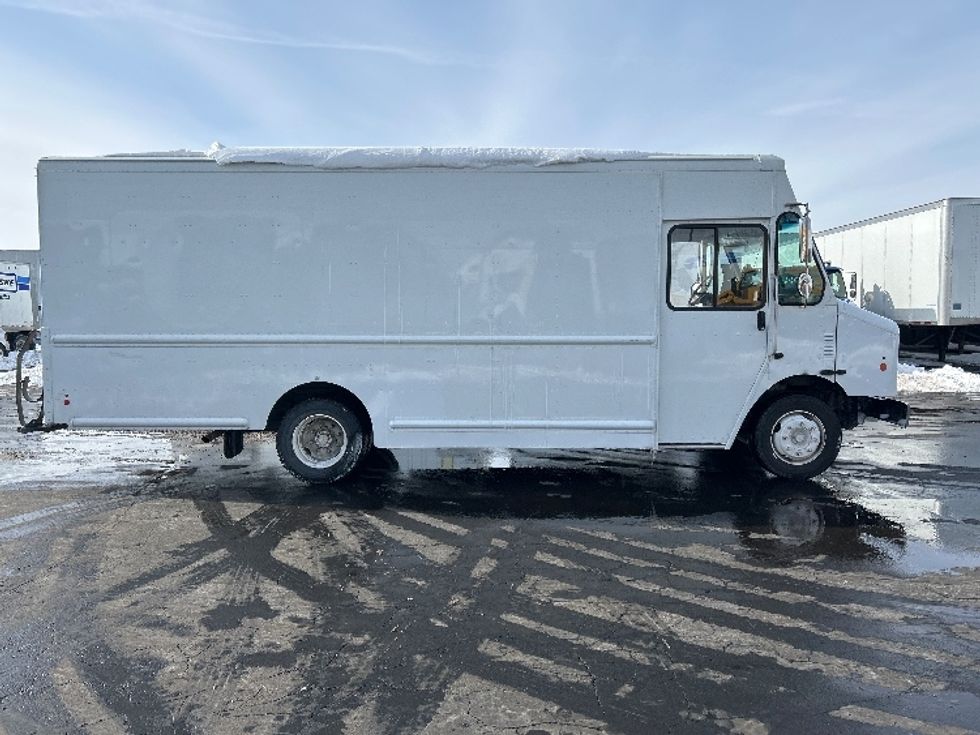 Walk-in Van (Step Van)-Light and Medium Duty Trucks-Freightliner-2022-MT45G-Indianapolis-IN-67,962\n\t\tmiles-$ 62,750 - Image 15