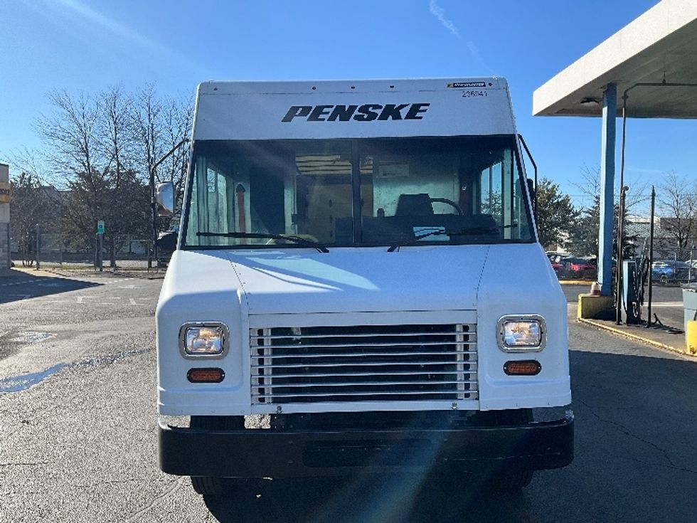 Walk-in Van (Step Van)-Light and Medium Duty Trucks-Freightliner-2022-MT45G-Manassas-VA-31,696\n\t\tmiles-$ 62,000 - Image 2