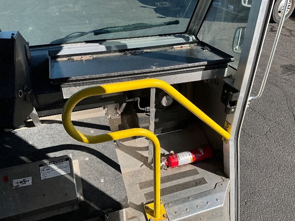 Walk-in Van (Step Van)-Light and Medium Duty Trucks-Freightliner-2022-MT45G-Manassas-VA-31,696\n\t\tmiles-$ 62,000 - Image 20