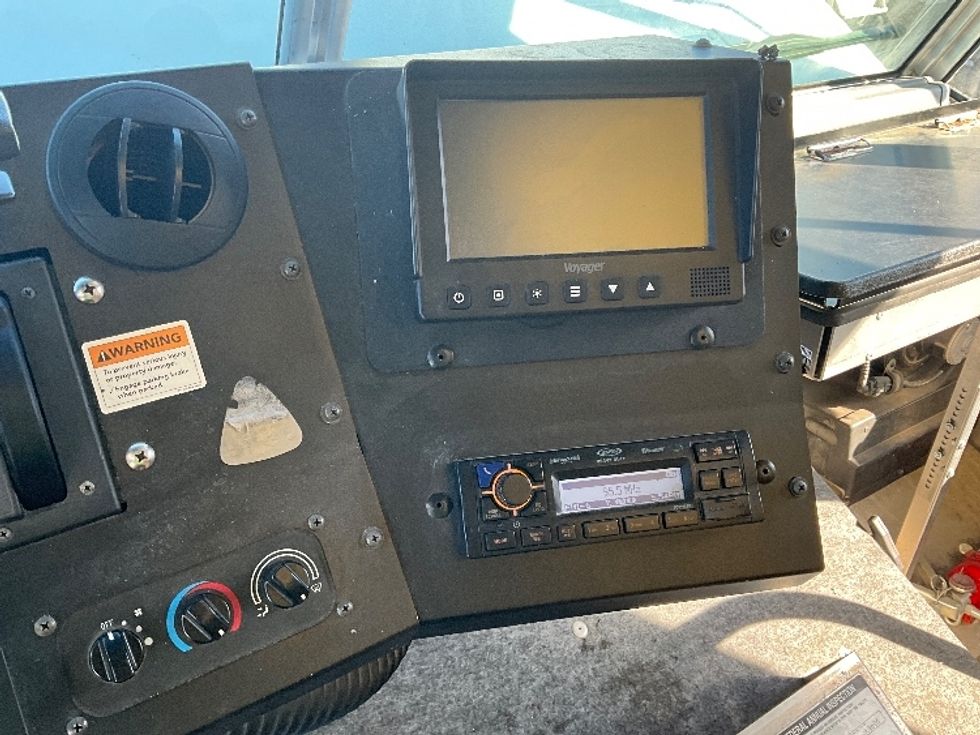 Walk-in Van (Step Van)-Light and Medium Duty Trucks-Freightliner-2022-MT45G-Manassas-VA-31,696\n\t\tmiles-$ 62,000 - Image 25