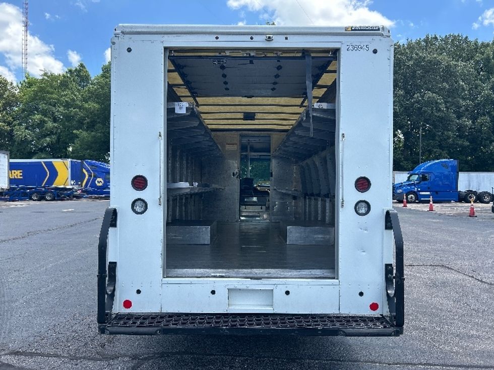 Walk-in Van (Step Van)-Light and Medium Duty Trucks-Freightliner-2022-MT45G-Memphis-TN-61,393\n\t\tmiles-$ 69,750 - Image 8