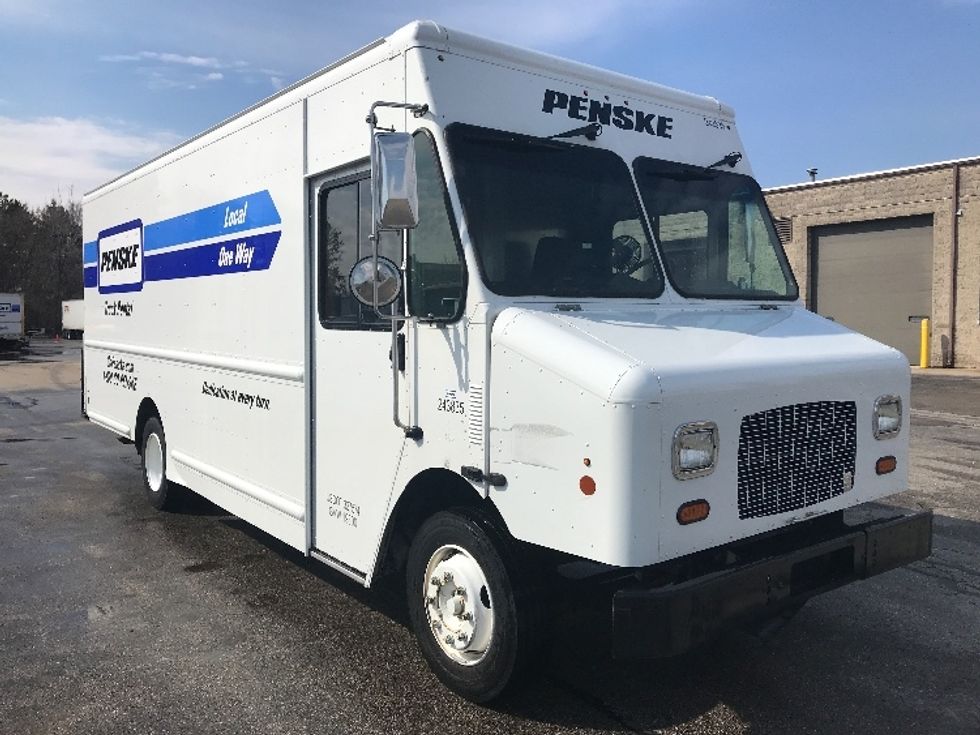 Walk-in Van (Step Van)-Light and Medium Duty Trucks-Freightliner-2022-MT45G-Milwaukee-WI-51,310\n\t\tmiles-$ 61,750 - Image 1