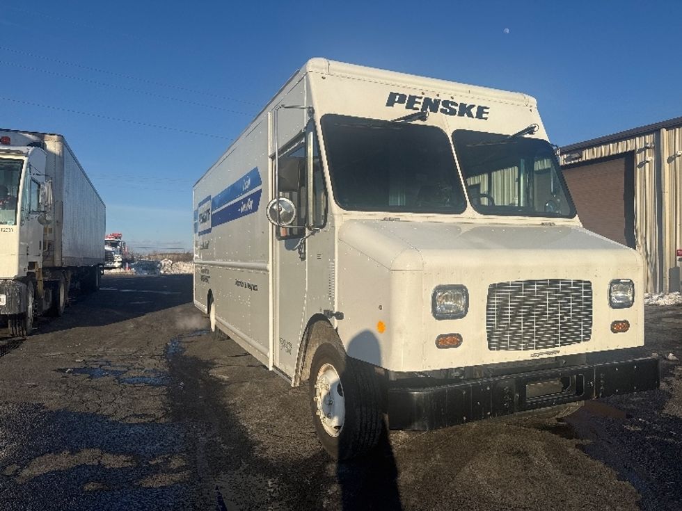 Walk-in Van (Step Van)-Light and Medium Duty Trucks-Freightliner-2022-MT45G-Sterling-VA-43,001\n\t\tmiles-$ 61,750 - Image 1