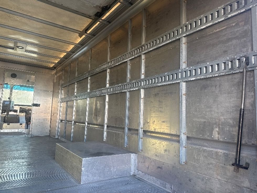 Walk-in Van (Step Van)-Light and Medium Duty Trucks-Freightliner-2022-MT45G-Sterling-VA-43,001\n\t\tmiles-$ 61,750 - Image 11