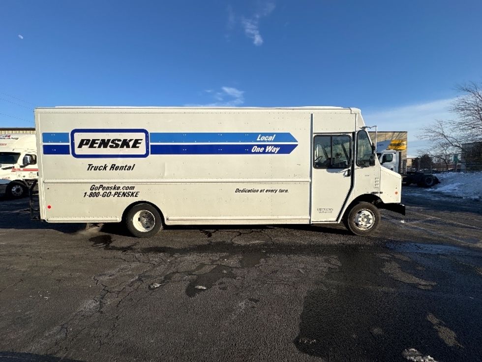 Walk-in Van (Step Van)-Light and Medium Duty Trucks-Freightliner-2022-MT45G-Sterling-VA-43,001\n\t\tmiles-$ 61,750 - Image 14