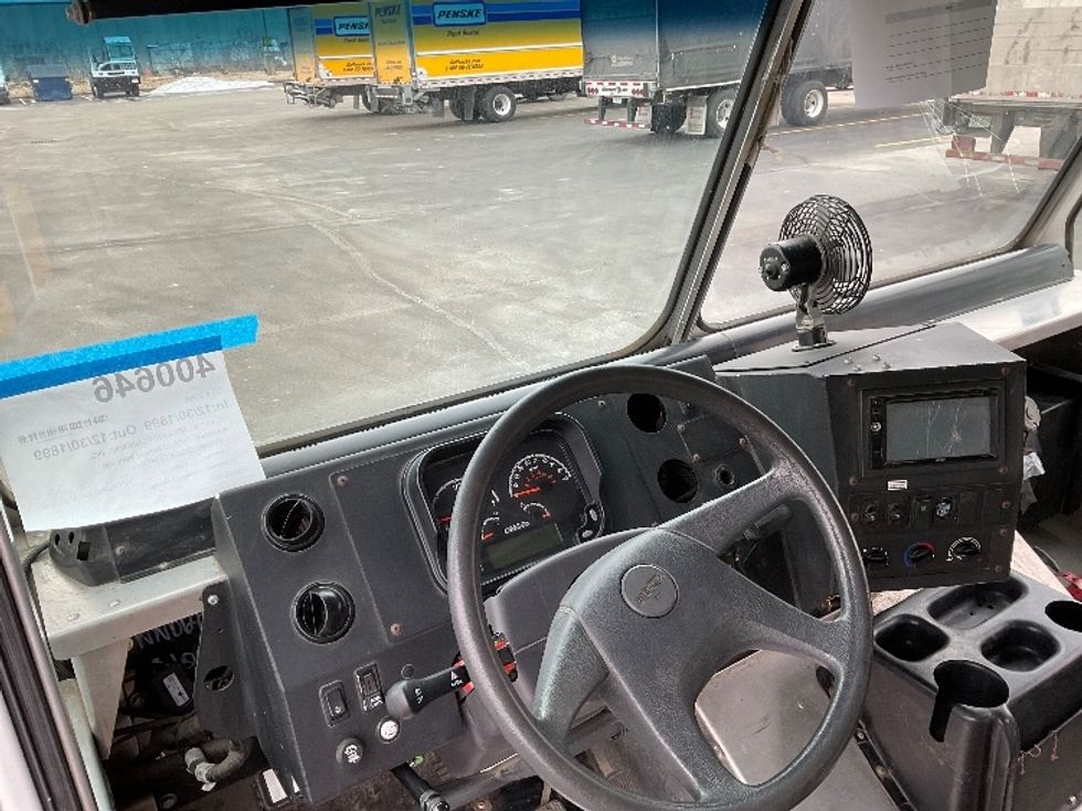 Walk-in Van (Step Van)-Light and Medium Duty Trucks-Freightliner-2022-MT55G-Indianapolis-IN-46,225\n\t\tmiles-$ 69,000 - Image 16