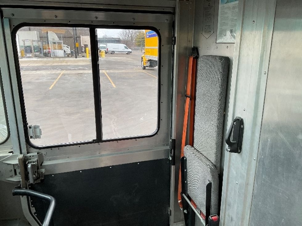 Walk-in Van (Step Van)-Light and Medium Duty Trucks-Freightliner-2022-MT55G-Indianapolis-IN-46,225\n\t\tmiles-$ 69,000 - Image 18