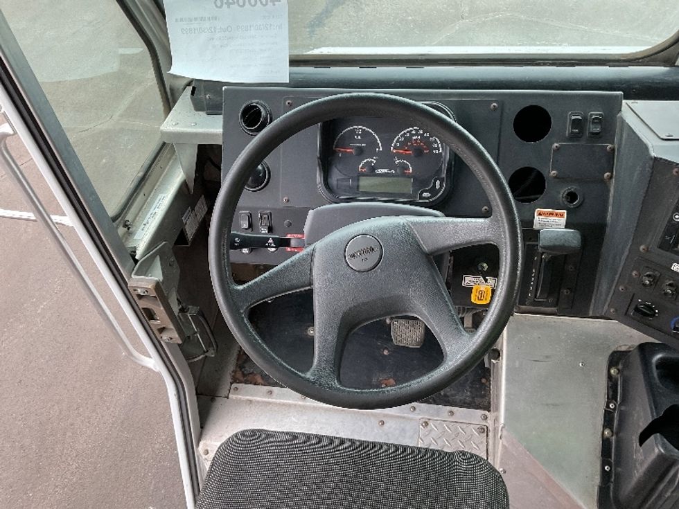 Walk-in Van (Step Van)-Light and Medium Duty Trucks-Freightliner-2022-MT55G-Indianapolis-IN-46,225\n\t\tmiles-$ 69,000 - Image 17