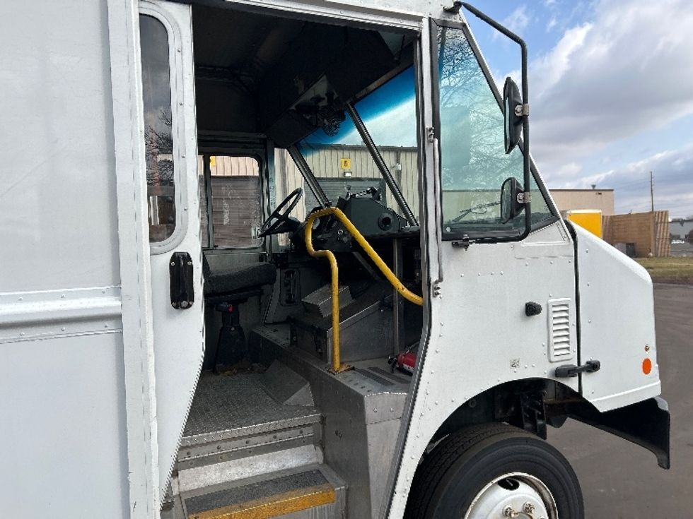 Walk-in Van (Step Van)-Light and Medium Duty Trucks-Freightliner-2022-MT55G-Indianapolis-IN-58,251\n\t\tmiles-$ 68,500 - Image 20