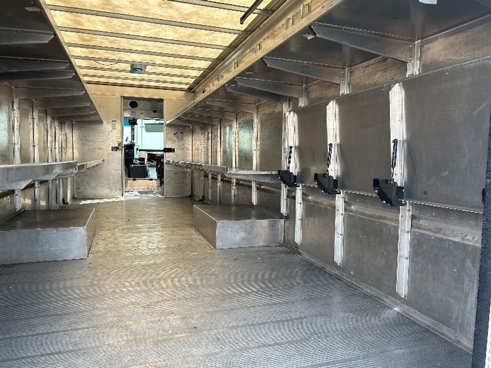 Walk-in Van (Step Van)-Light and Medium Duty Trucks-Freightliner-2022-MT55G-Indianapolis-IN-58,923\n\t\tmiles-$ 68,500 - Image 12