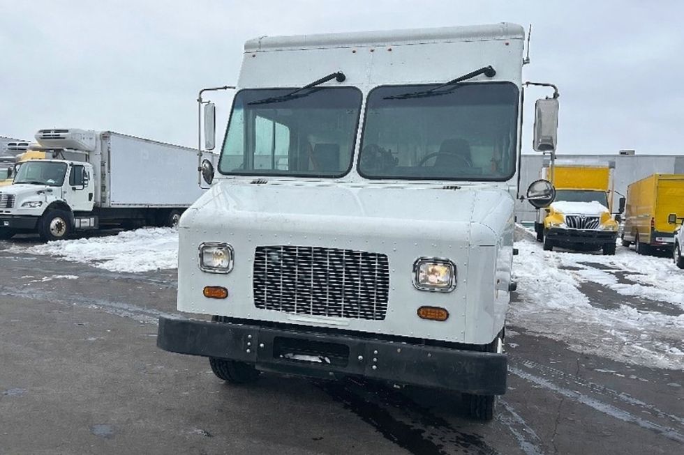 Walk-in Van (Step Van)-Light and Medium Duty Trucks-Freightliner-2022-MT55G-Indianapolis-IN-58,923\n\t\tmiles-$ 68,500 - Image 2