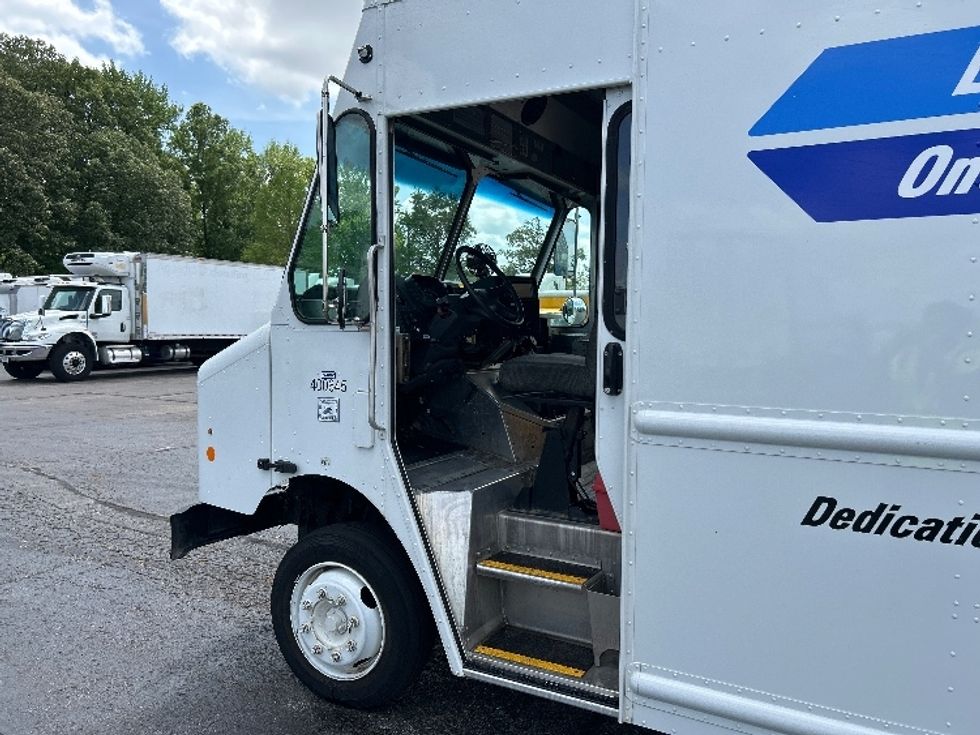 Walk-in Van (Step Van)-Light and Medium Duty Trucks-Freightliner-2022-MT55G-Memphis-TN-54,777\n\t\tmiles-$ 74,000 - Image 15